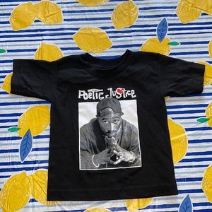 New never worn only tried on Tupac shirt